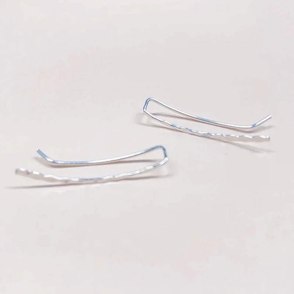 “Devotion” Minimalist Hammered Metal Climber/Crawler Dainty Gold/Silver Earrings - Picture 6 of 7